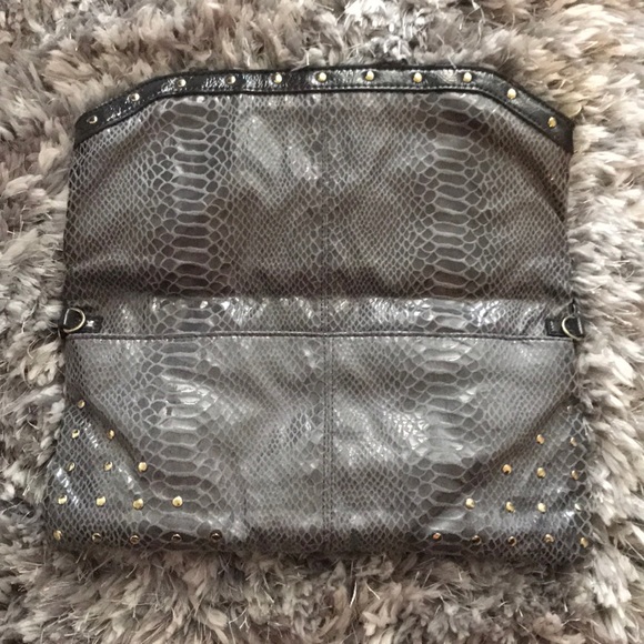 Fun Clutch! - Picture 2 of 5